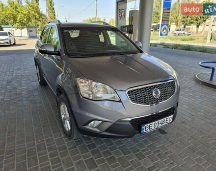 Сірий Cанг Йонг Korando, об'ємом двигуна 2 л та пробігом 180 тис. км за 9300 $, фото 3 на Automoto.ua