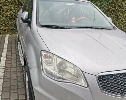 Сірий Cанг Йонг Korando, об'ємом двигуна 2 л та пробігом 153 тис. км за 8500 $, фото 6 на Automoto.ua
