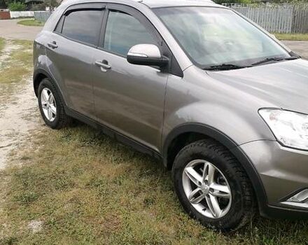 Сірий Cанг Йонг Korando, об'ємом двигуна 2 л та пробігом 120 тис. км за 8800 $, фото 4 на Automoto.ua