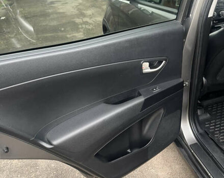 Сірий Cанг Йонг Korando, об'ємом двигуна 2 л та пробігом 80 тис. км за 10000 $, фото 15 на Automoto.ua