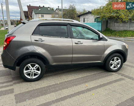 Серый Cанг Йонг Корандо, объемом двигателя 2 л и пробегом 168 тыс. км за 8700 $, фото 5 на Automoto.ua