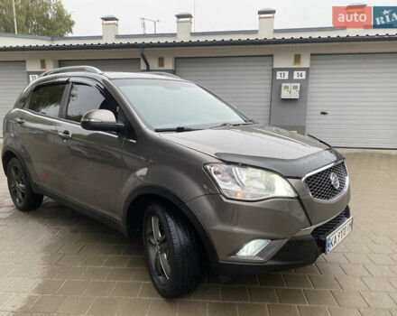 Cанг Йонг Korando 2011 у Житомирі на Automoto.ua Сірий Cанг Йонг Korando, об'ємом двигуна 2 л та пробігом 219 тис. км за 7700 $, фото 6 на Automoto.ua