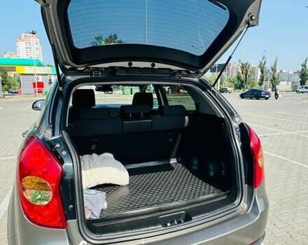 Серый Cанг Йонг Корандо, объемом двигателя 2 л и пробегом 208 тыс. км за 7500 $, фото 6 на Automoto.ua