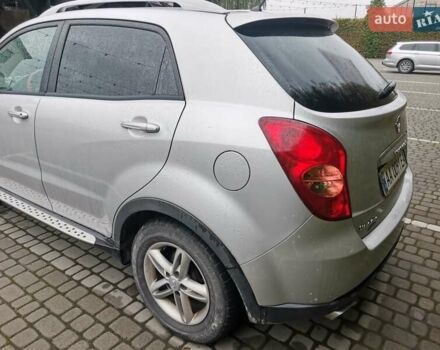 Сірий Cанг Йонг Korando, об'ємом двигуна 2 л та пробігом 153 тис. км за 8500 $, фото 3 на Automoto.ua