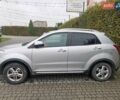 Сірий Cанг Йонг Korando, об'ємом двигуна 2 л та пробігом 153 тис. км за 8500 $, фото 5 на Automoto.ua