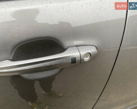 Cанг Йонг Korando 2011 у Житомирі на Automoto.ua Сірий Cанг Йонг Korando, об'ємом двигуна 2 л та пробігом 219 тис. км за 7700 $, фото 7 на Automoto.ua