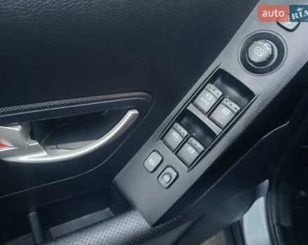 Серый Cанг Йонг Корандо, объемом двигателя 2 л и пробегом 144 тыс. км за 8000 $, фото 11 на Automoto.ua