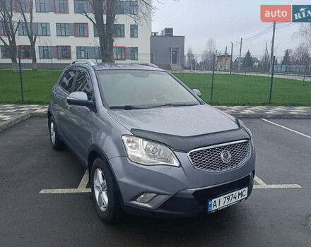 Серый Cанг Йонг Корандо, объемом двигателя 2 л и пробегом 144 тыс. км за 8000 $, фото 1 на Automoto.ua