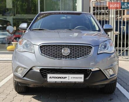 Сірий Cанг Йонг Korando, об'ємом двигуна 2 л та пробігом 182 тис. км за 8200 $, фото 3 на Automoto.ua
