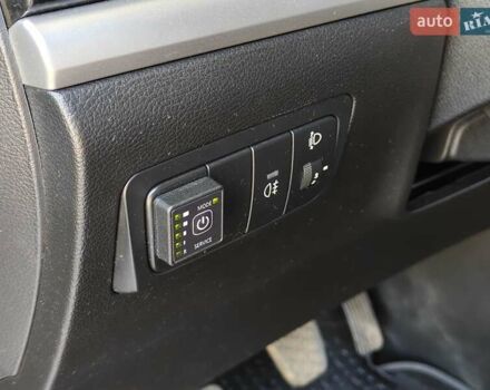 Сірий Cанг Йонг Korando, об'ємом двигуна 2 л та пробігом 182 тис. км за 8200 $, фото 37 на Automoto.ua