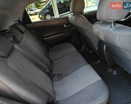 Серый Cанг Йонг Корандо, объемом двигателя 2 л и пробегом 182 тыс. км за 7900 $, фото 25 на Automoto.ua