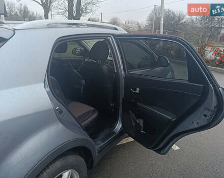 Серый Cанг Йонг Корандо, объемом двигателя 2 л и пробегом 144 тыс. км за 8000 $, фото 16 на Automoto.ua