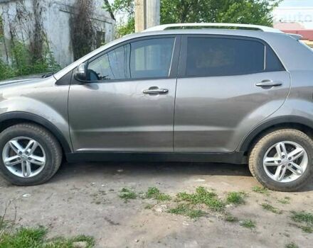 Сірий Cанг Йонг Korando, об'ємом двигуна 2 л та пробігом 139 тис. км за 6500 $, фото 2 на Automoto.ua