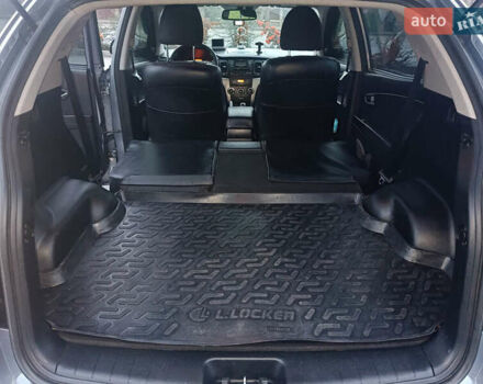 Серый Cанг Йонг Корандо, объемом двигателя 2 л и пробегом 144 тыс. км за 8000 $, фото 24 на Automoto.ua