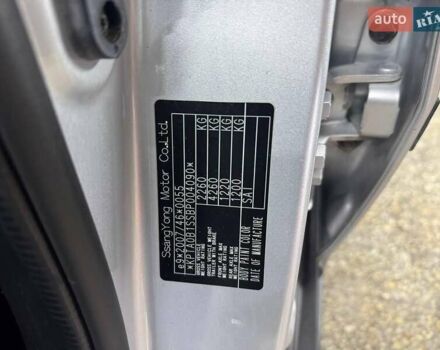 Сірий Cанг Йонг Korando, об'ємом двигуна 2 л та пробігом 181 тис. км за 9200 $, фото 5 на Automoto.ua