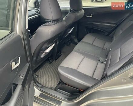 Серый Cанг Йонг Корандо, объемом двигателя 2 л и пробегом 235 тыс. км за 9500 $, фото 11 на Automoto.ua