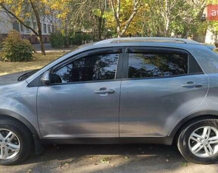 Серый Cанг Йонг Корандо, объемом двигателя 2 л и пробегом 130 тыс. км за 10000 $, фото 7 на Automoto.ua