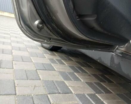 Серый Cанг Йонг Корандо, объемом двигателя 2 л и пробегом 204 тыс. км за 8200 $, фото 11 на Automoto.ua