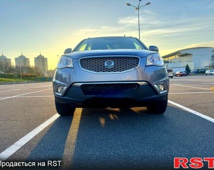 Серый Cанг Йонг Корандо, объемом двигателя 2 л и пробегом 134 тыс. км за 8999 $, фото 5 на Automoto.ua