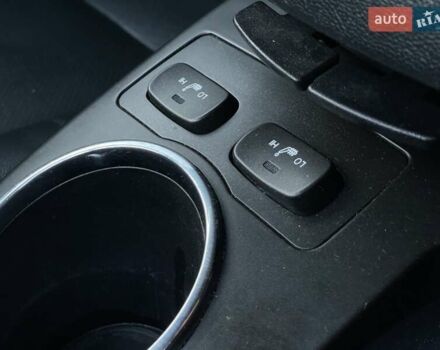 Cанг Йонг Korando 2012 у Києві на Automoto.ua Сірий Cанг Йонг Korando, об'ємом двигуна 2 л та пробігом 235 тис. км за 7990 $, фото 33 на Automoto.ua