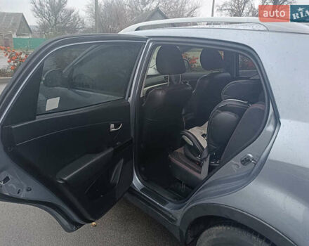 Серый Cанг Йонг Корандо, объемом двигателя 2 л и пробегом 144 тыс. км за 8000 $, фото 15 на Automoto.ua