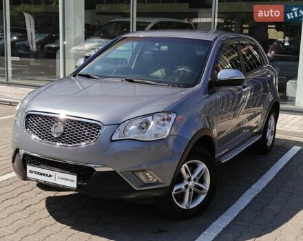 Сірий Cанг Йонг Korando, об'ємом двигуна 2 л та пробігом 182 тис. км за 8200 $, фото 6 на Automoto.ua