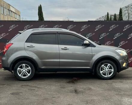 Сірий Cанг Йонг Korando, об'ємом двигуна 2 л та пробігом 133 тис. км за 9900 $, фото 3 на Automoto.ua
