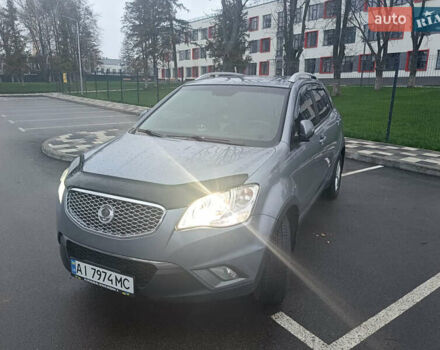 Серый Cанг Йонг Корандо, объемом двигателя 2 л и пробегом 144 тыс. км за 8000 $, фото 10 на Automoto.ua