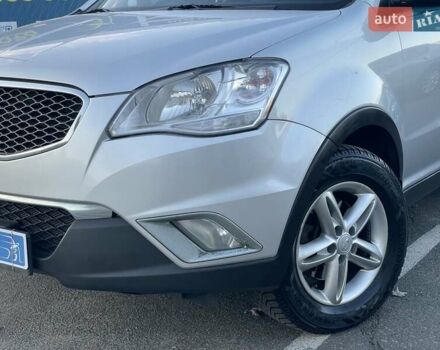 Cанг Йонг Korando 2012 у Києві на Automoto.ua Сірий Cанг Йонг Korando, об'ємом двигуна 2 л та пробігом 235 тис. км за 7990 $, фото 7 на Automoto.ua