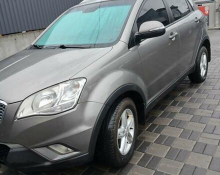 Серый Cанг Йонг Корандо, объемом двигателя 2 л и пробегом 204 тыс. км за 8200 $, фото 25 на Automoto.ua