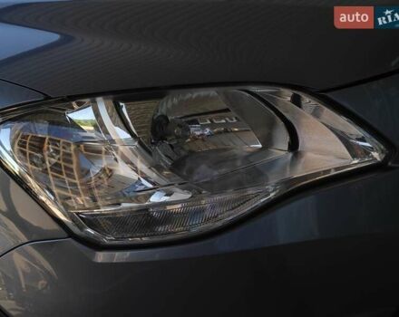 Сірий Cанг Йонг Korando, об'ємом двигуна 2 л та пробігом 182 тис. км за 8200 $, фото 14 на Automoto.ua