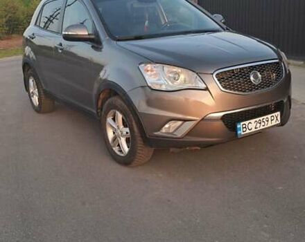 Сірий Cанг Йонг Korando, об'ємом двигуна 2 л та пробігом 208 тис. км за 9100 $, фото 1 на Automoto.ua