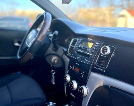 Cанг Йонг Korando 2012 у Ужгороді на Automoto.ua Сірий Cанг Йонг Korando, об'ємом двигуна 2 л та пробігом 162 тис. км за 9000 $, фото 5 на Automoto.ua