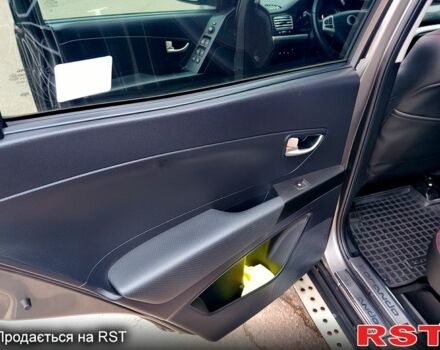 Сірий Cанг Йонг Korando, об'ємом двигуна 2 л та пробігом 115 тис. км за 8280 $, фото 8 на Automoto.ua