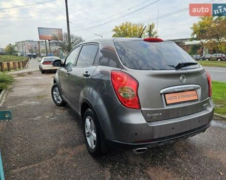 Cанг Йонг Korando 2013 у Кропивницькому (Кіровограді) на Automoto.ua Сірий Cанг Йонг Korando, об'ємом двигуна 2 л та пробігом 168 тис. км за 8500 $, фото 2 на Automoto.ua