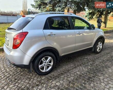 Серый Cанг Йонг Корандо, объемом двигателя 2 л и пробегом 143 тыс. км за 8900 $, фото 2 на Automoto.ua