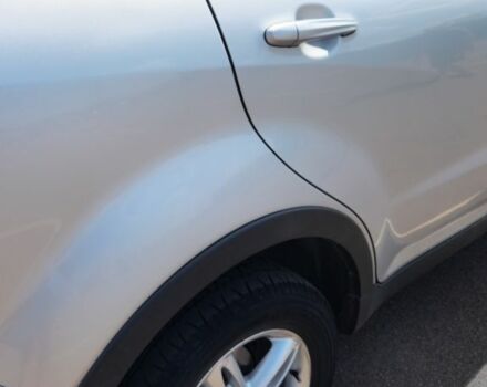 Сірий Cанг Йонг Korando, об'ємом двигуна 2 л та пробігом 146 тис. км за 10000 $, фото 18 на Automoto.ua