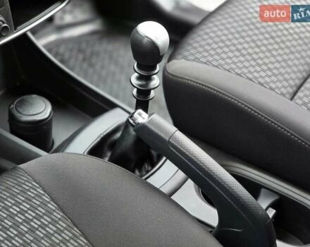 Серый Cанг Йонг Корандо, объемом двигателя 2 л и пробегом 99 тыс. км за 9500 $, фото 46 на Automoto.ua