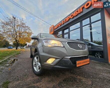 Сірий Cанг Йонг Korando, об'ємом двигуна 2 л та пробігом 168 тис. км за 7900 $, фото 21 на Automoto.ua