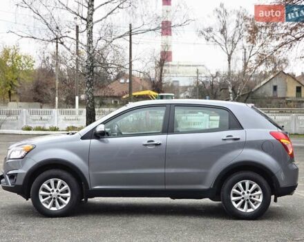 Серый Cанг Йонг Корандо, объемом двигателя 2 л и пробегом 99 тыс. км за 9500 $, фото 3 на Automoto.ua