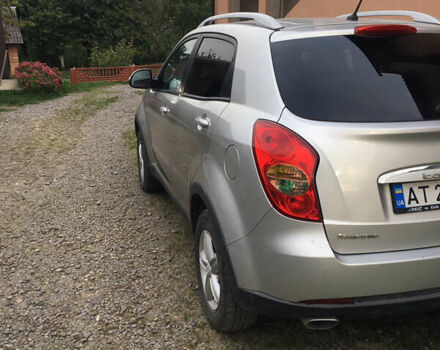 Сірий Cанг Йонг Korando, об'ємом двигуна 2 л та пробігом 253 тис. км за 7850 $, фото 3 на Automoto.ua