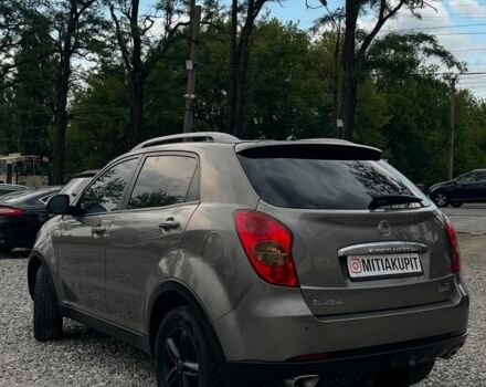 Сірий Cанг Йонг Korando, об'ємом двигуна 0 л та пробігом 186 тис. км за 7900 $, фото 3 на Automoto.ua
