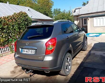 Сірий Cанг Йонг Korando, об'ємом двигуна 2 л та пробігом 200 тис. км за 9500 $, фото 5 на Automoto.ua