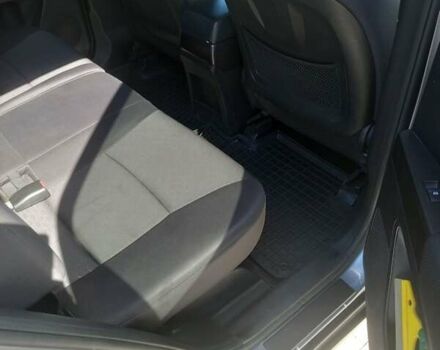 Сірий Cанг Йонг Korando, об'ємом двигуна 2 л та пробігом 146 тис. км за 10000 $, фото 11 на Automoto.ua