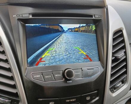 Серый Cанг Йонг Корандо, объемом двигателя 2 л и пробегом 58 тыс. км за 12500 $, фото 1 на Automoto.ua