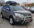 Сірий Cанг Йонг Korando, об'ємом двигуна 2 л та пробігом 130 тис. км за 10590 $, фото 2 на Automoto.ua
