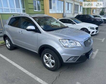 Сірий Cанг Йонг Korando, об'ємом двигуна 2 л та пробігом 117 тис. км за 10500 $, фото 19 на Automoto.ua