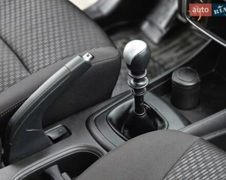 Серый Cанг Йонг Корандо, объемом двигателя 2 л и пробегом 99 тыс. км за 9500 $, фото 47 на Automoto.ua