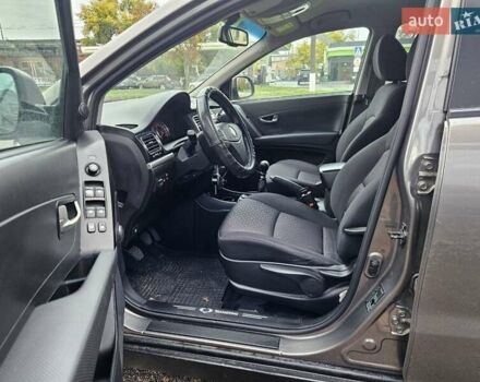 Сірий Cанг Йонг Korando, об'ємом двигуна 2 л та пробігом 168 тис. км за 7900 $, фото 6 на Automoto.ua