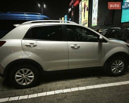 Серый Cанг Йонг Корандо, объемом двигателя 2 л и пробегом 149 тыс. км за 9300 $, фото 9 на Automoto.ua